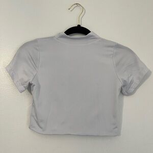 Women's white shirt, short, size extra small